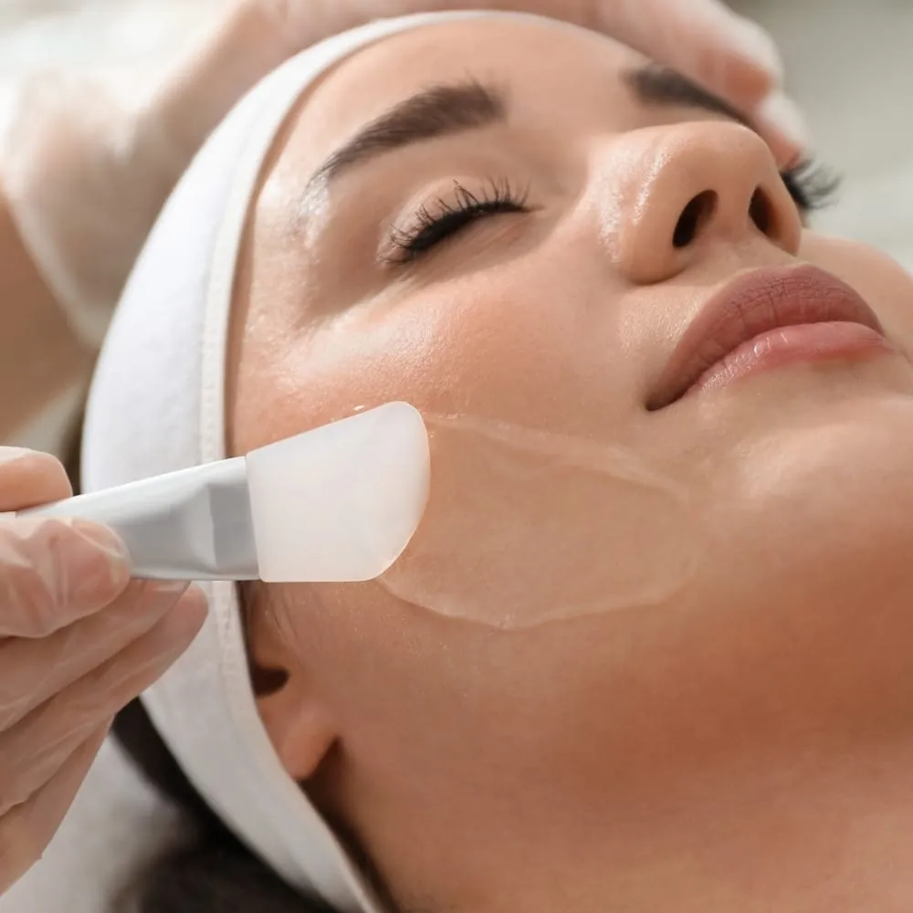 AlumierMD medical-grade chemical peel at Silkentouch